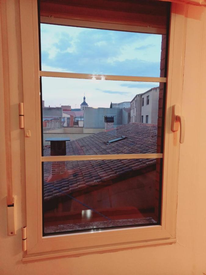 Apartamento Centrico Para 3 Con Wifi Y Garaje Tudela de Duero Exterior photo